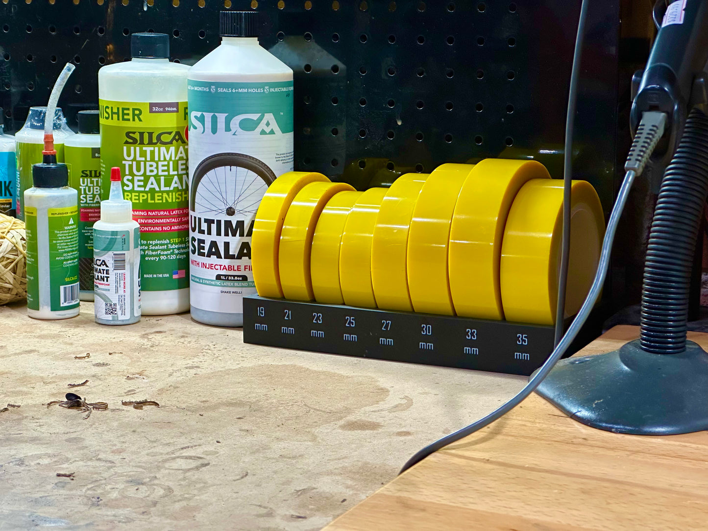 Tubeless tape shop organizer